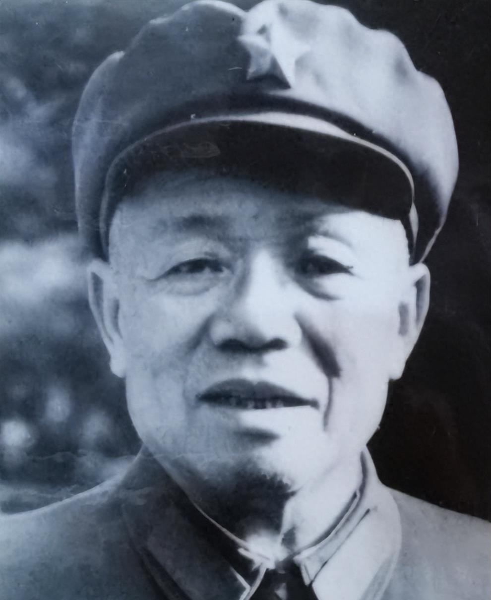 二一还能与九伴，对奖二六定睇清打一正确生肖请全面2释义、解释与落实、前沿解答解释落实